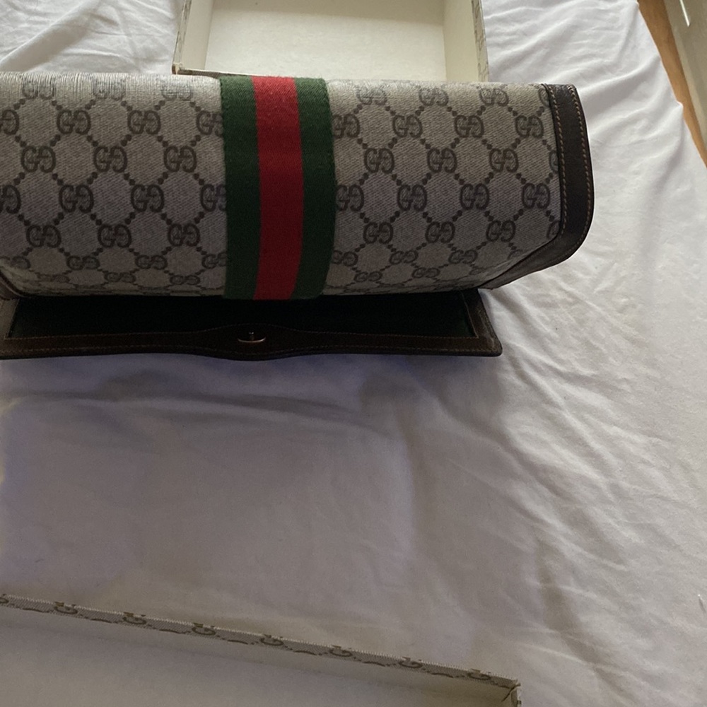 Gucci bag - Picture 8 of 11